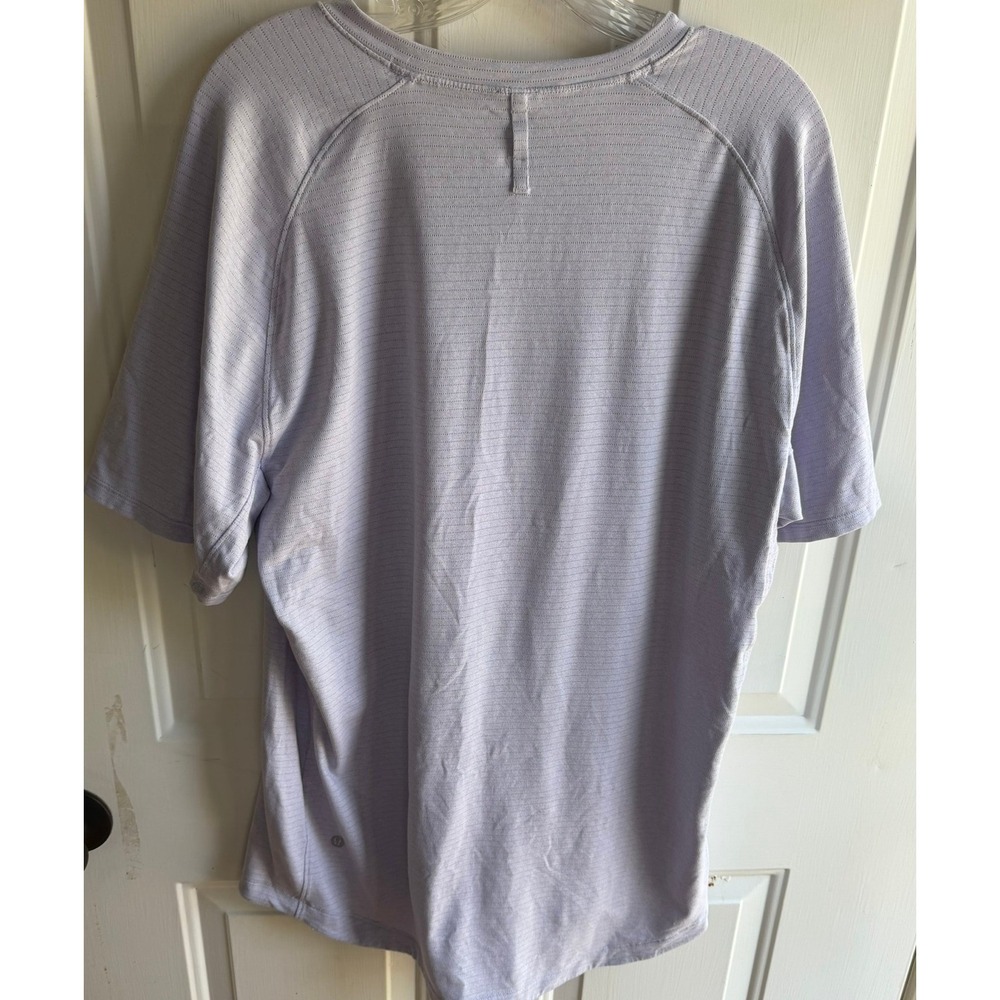 Lululemon Men's XL Drysense Short Sleeve Athletic Better Each Day Training Shirt - Picture 4 of 5